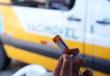 Guarulhos amplia vacinação contra o sarampo com Vacimóvel e ações em instituições de ensino